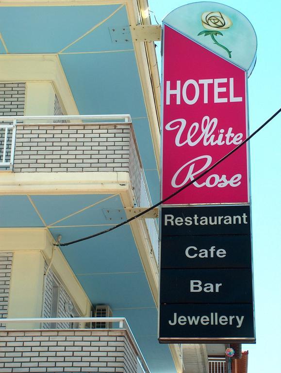 Hotel White Rose Beach Olympiakí Aktí Екстериор снимка