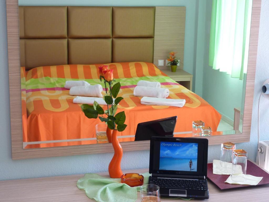 Hotel White Rose Beach Olympiakí Aktí Екстериор снимка