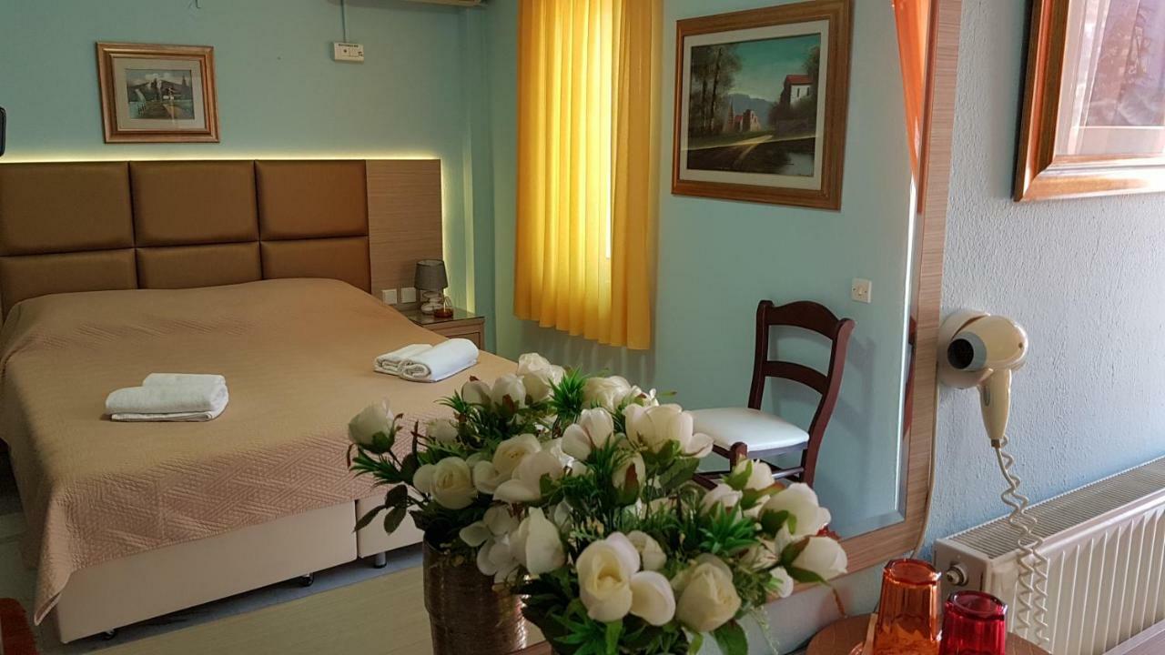 Hotel White Rose Beach Olympiakí Aktí Екстериор снимка